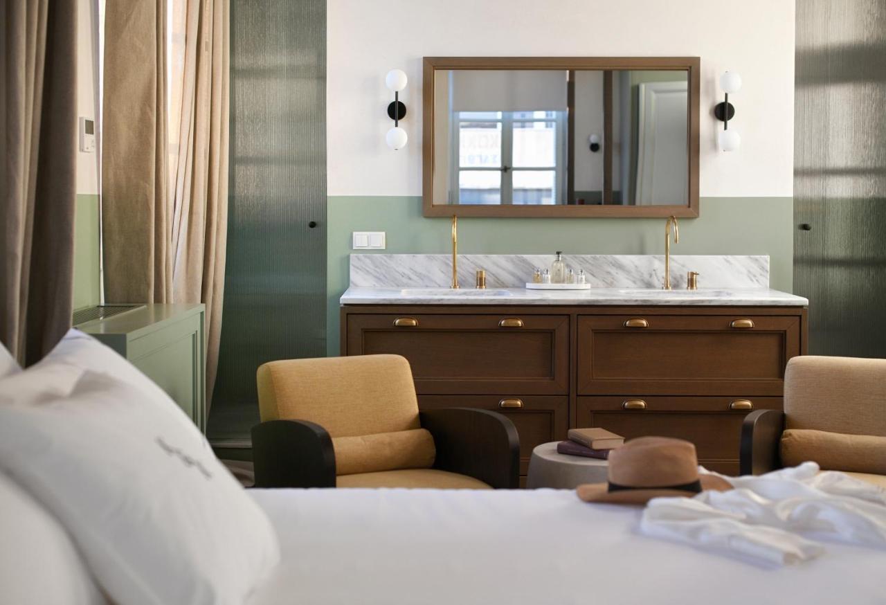 Athinaidos Quarters By K&K Apartment Athena Bagian luar foto