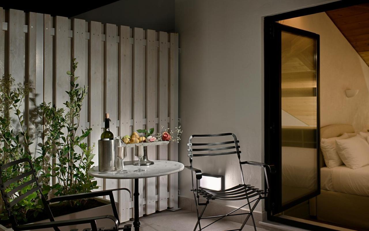 Athinaidos Quarters By K&K Apartment Athena Bagian luar foto