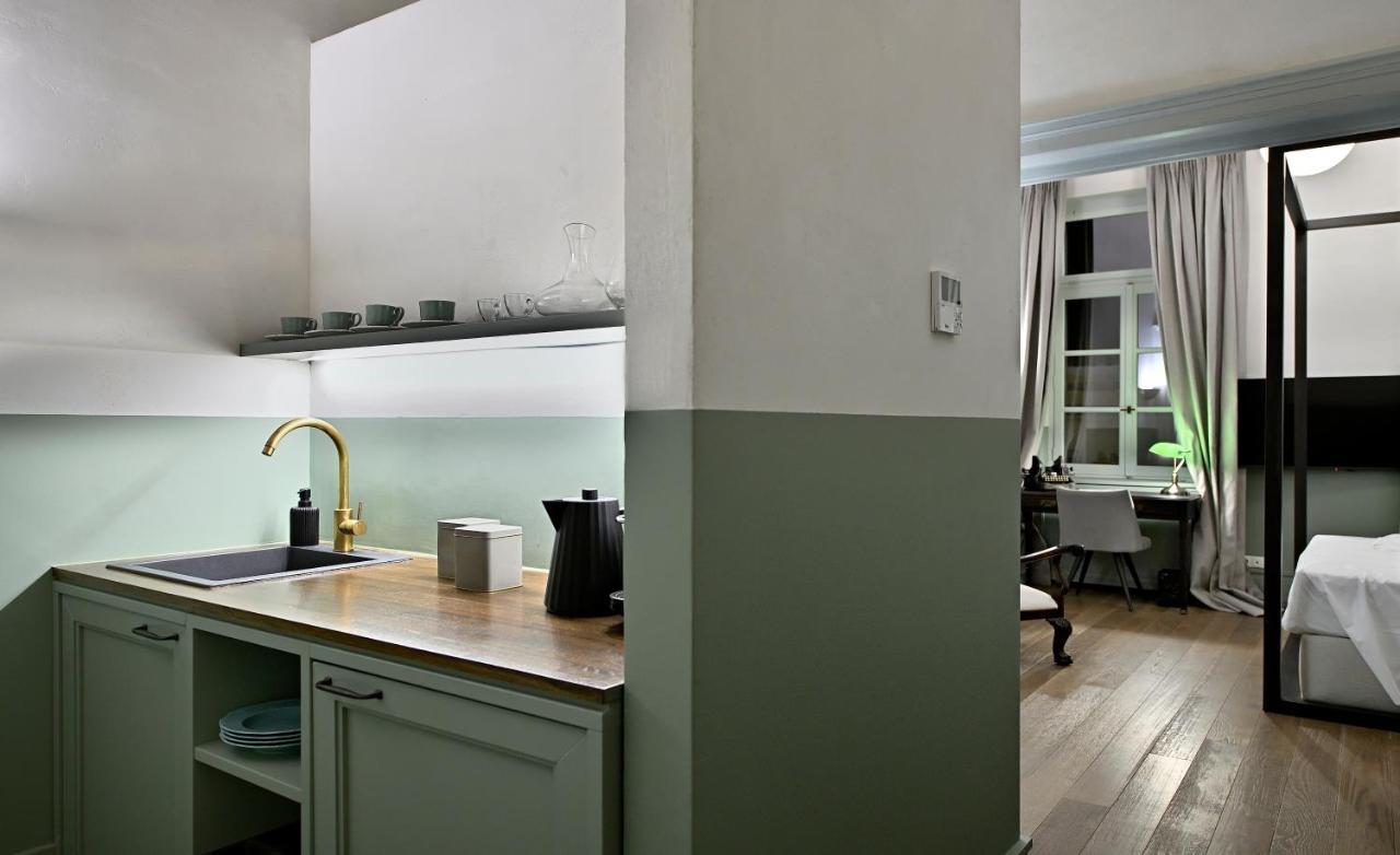 Athinaidos Quarters By K&K Apartment Athena Bagian luar foto