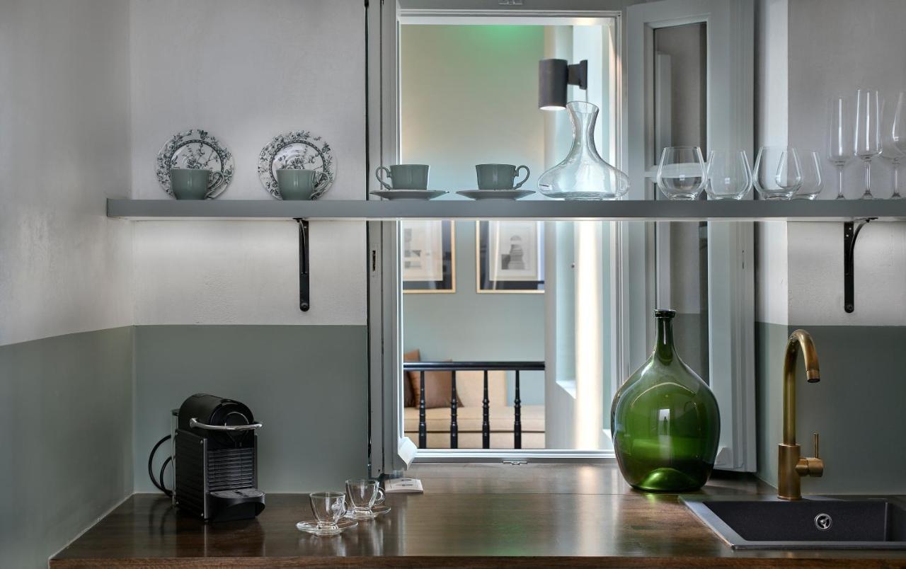 Athinaidos Quarters By K&K Apartment Athena Bagian luar foto